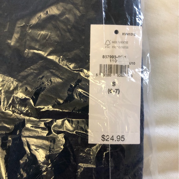 NEW GapKids “Spiderman” Marvel Superhero Graphic T-Shirt Sz Small (6-7) - Picture 2 of 4